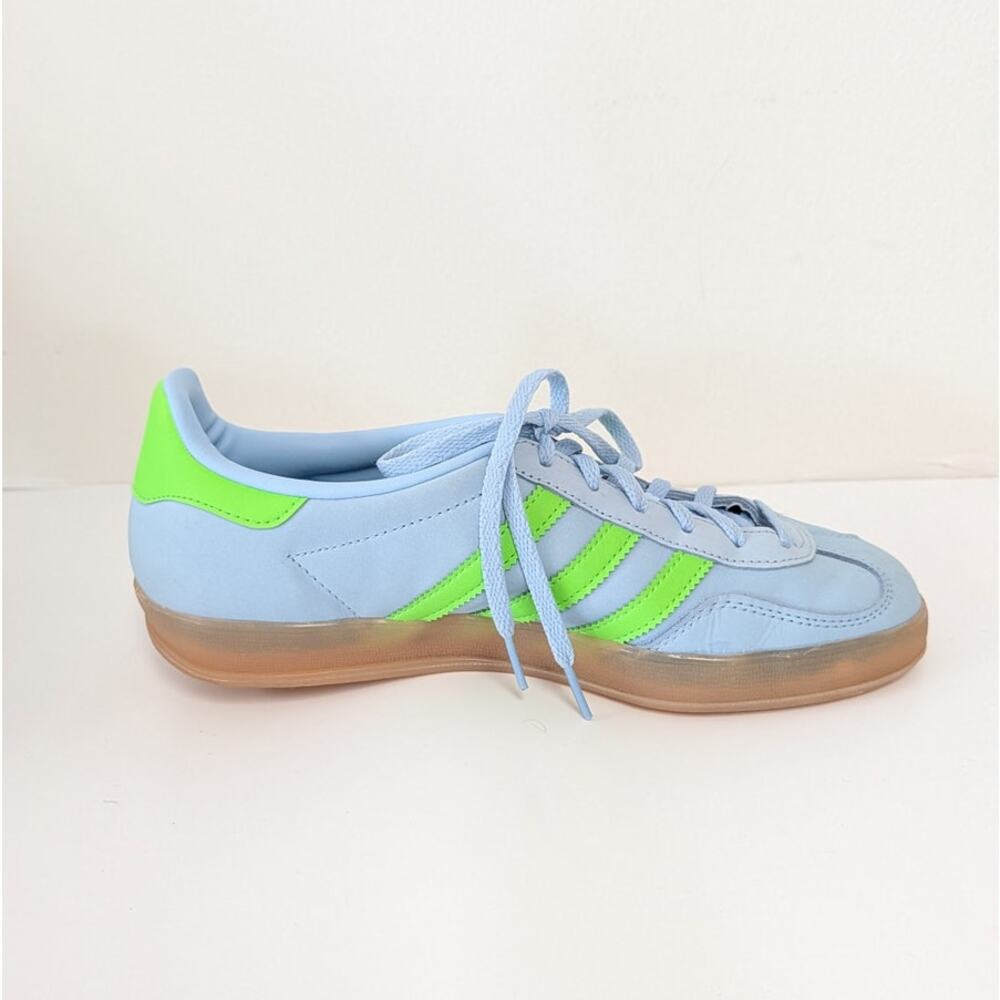 Adidas Originals Gazelle Indoor Sneaker JI1372 Womens 7 Clear Sky Nubuck Low Top - Picture 3 of 7